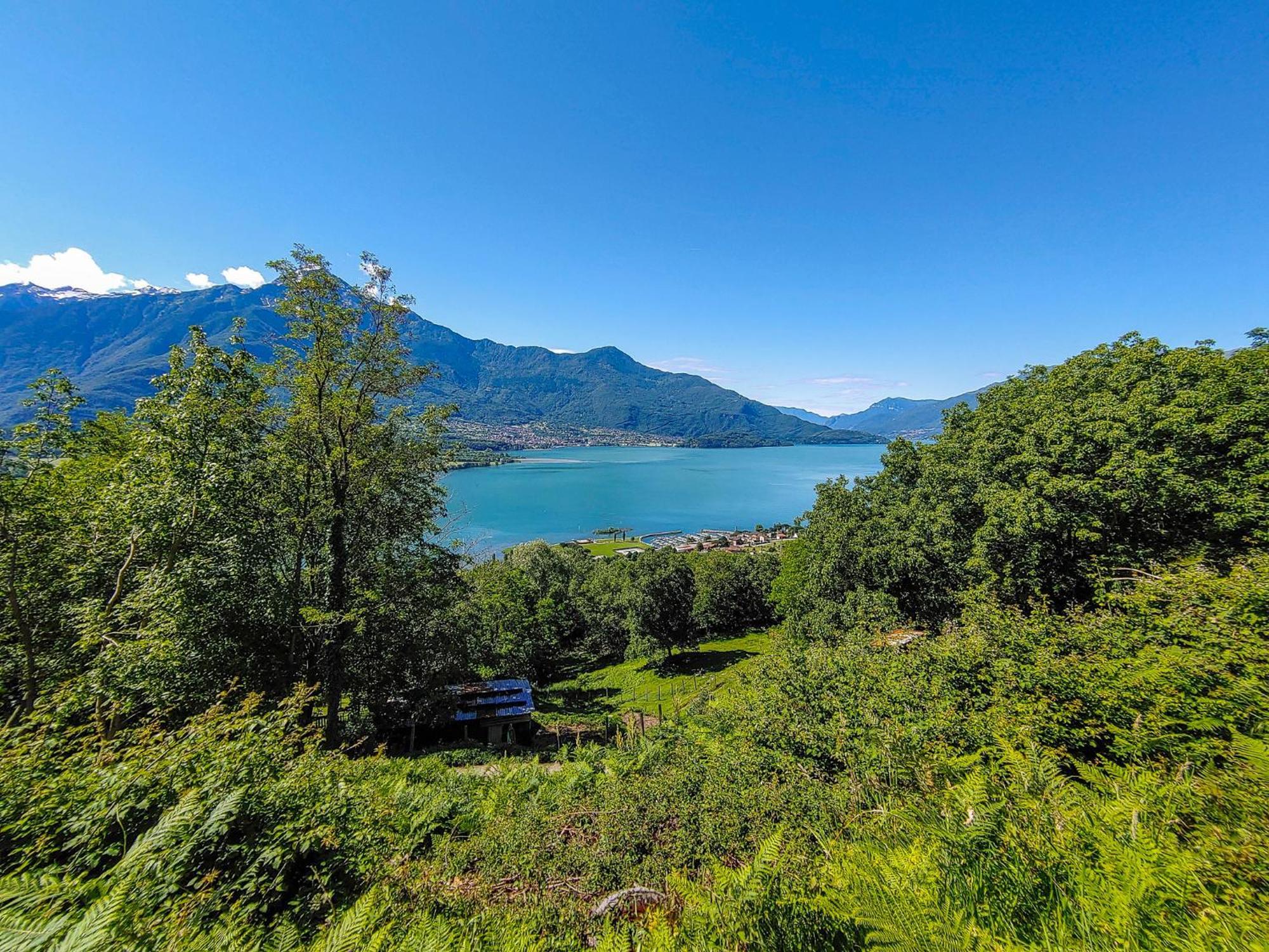 Panorama Ferienwohnung Lorenzo Gera Lario Exterior foto